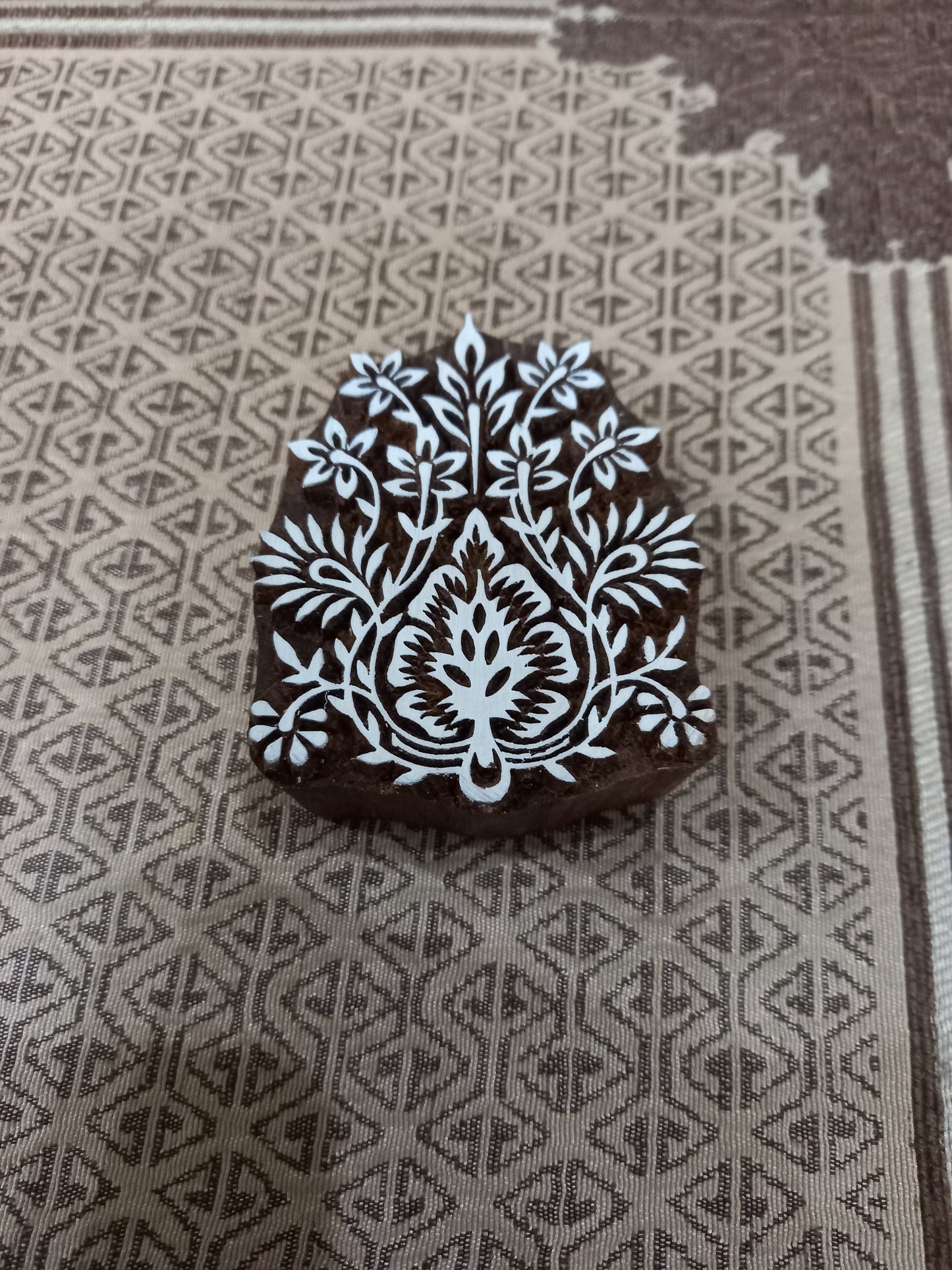 A Oriental Floral Design ,pottery stamp ceramic mold scrapbooking tjap batik printing floral carved stamps.