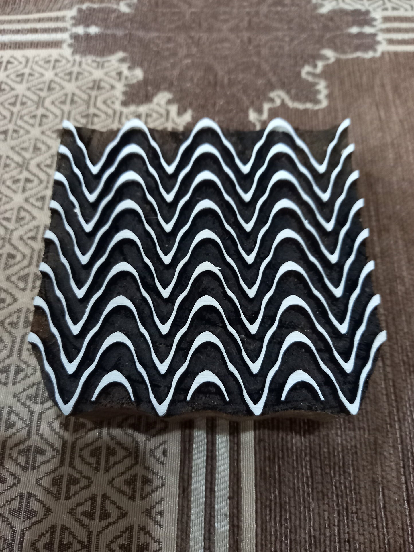 A Curly & Curvy Repeat Pattern Block ,pottery stamp ceramic mould scrapbooking tjap batik printing floral carved stamps.