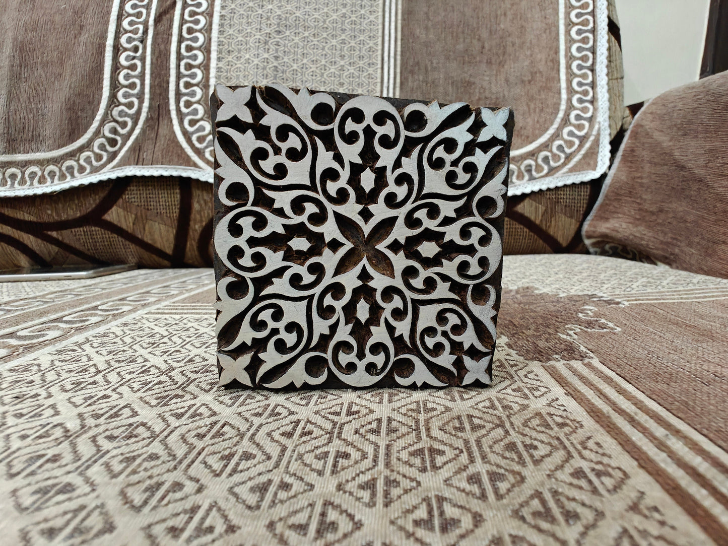 Tile 4 pottery stamp ceramic mold scrapbooking tjap batik printing floral carved stamps.
