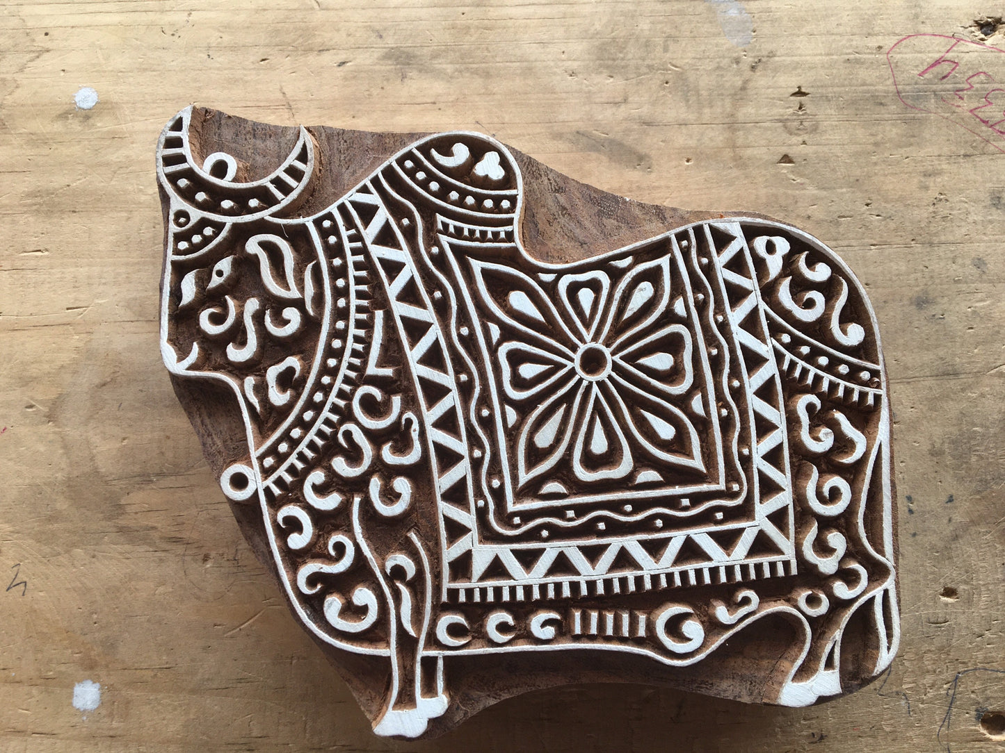 Decorated Bull Indian Artistic Handicraft Items Wooden Printing Block,Tjaps,Batik stamps,pottery stamps,clay stamps,Indian wooden stamps