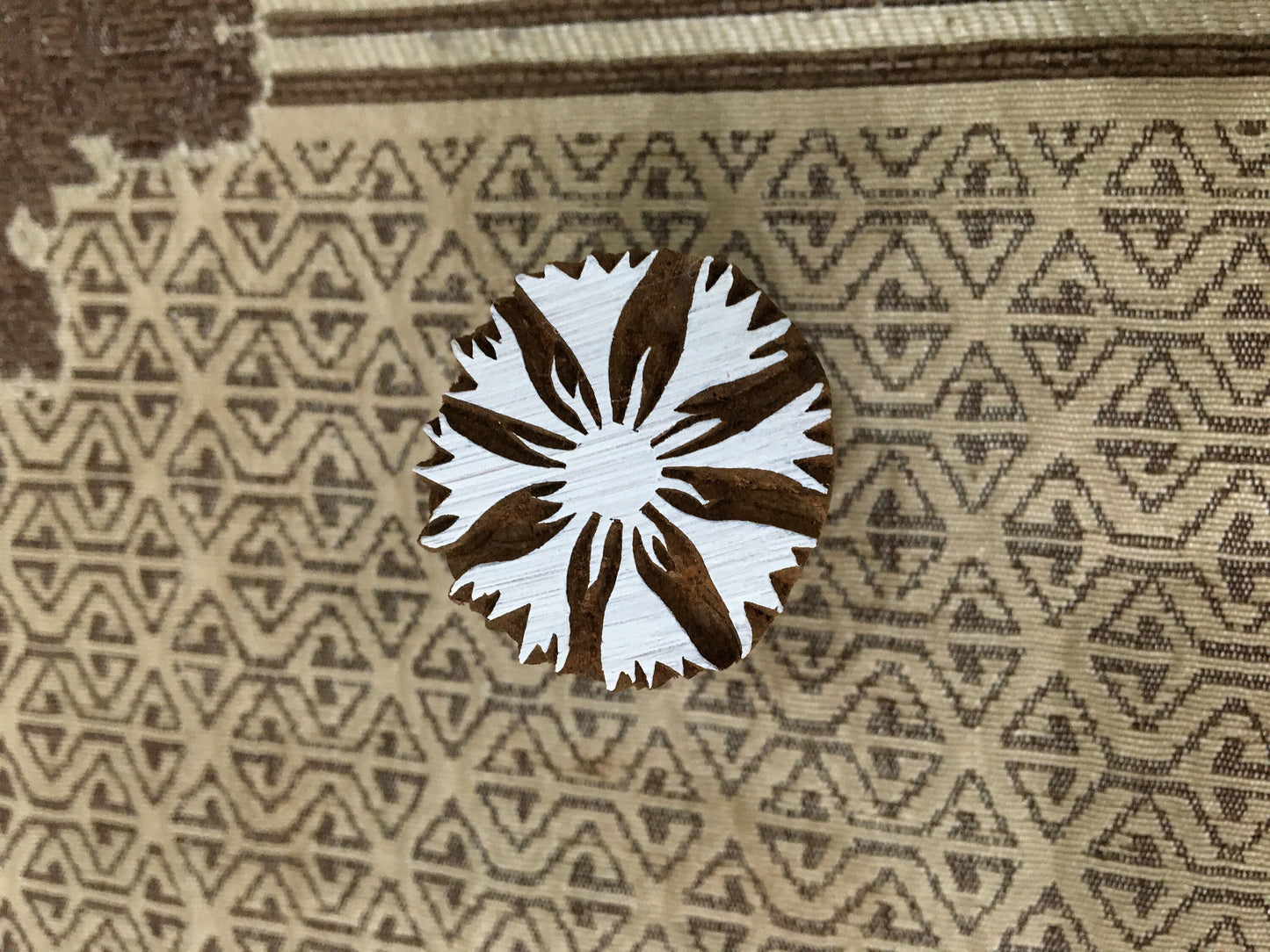 Dandalion Flower pottery stamp ceramic mold scrapbooking tjap batik printing floral carved stamps.