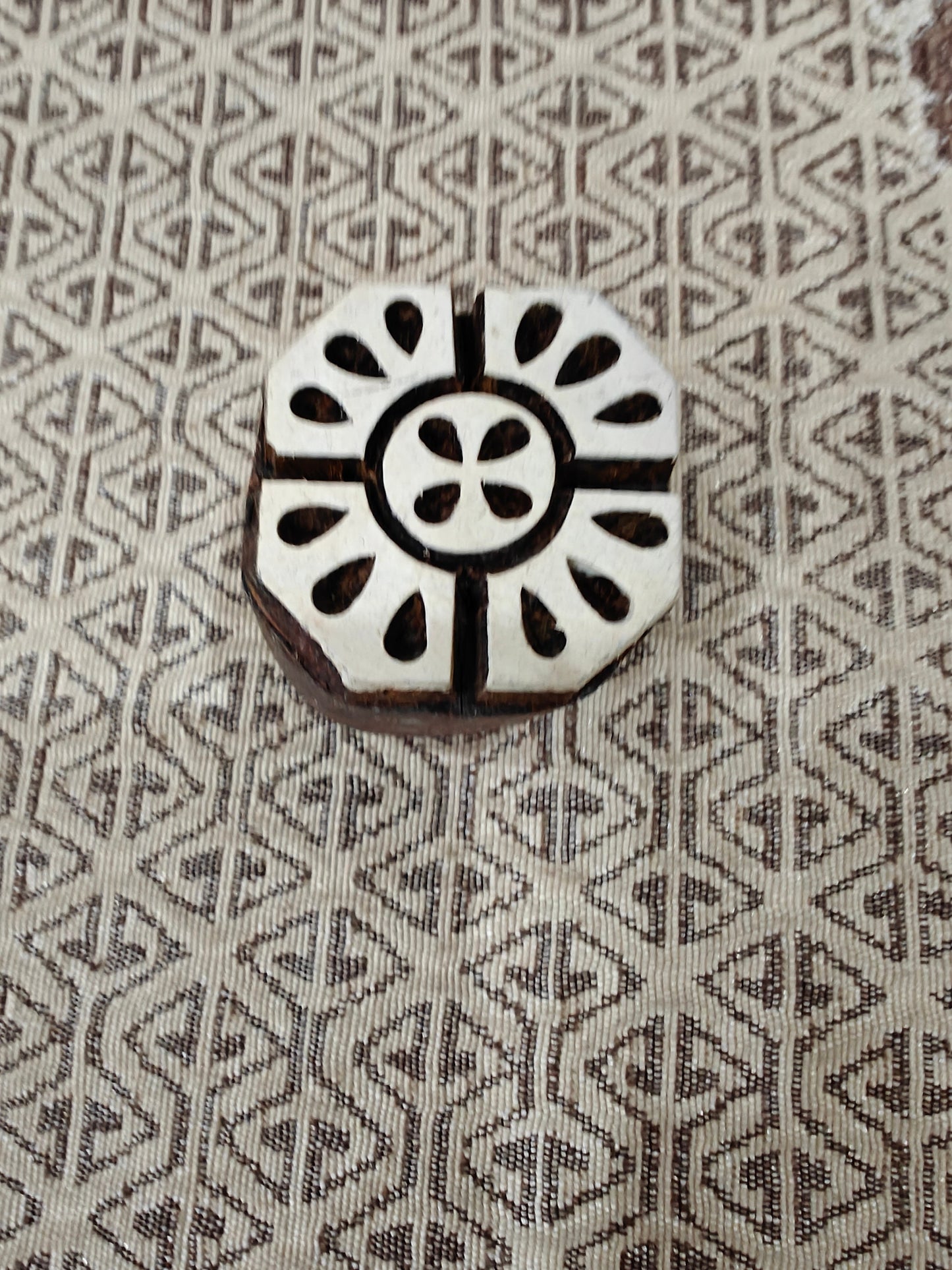 Dodecagon Shape pottery stamp ceramic mold scrapbooking tjap batik printing floral carved stamps.