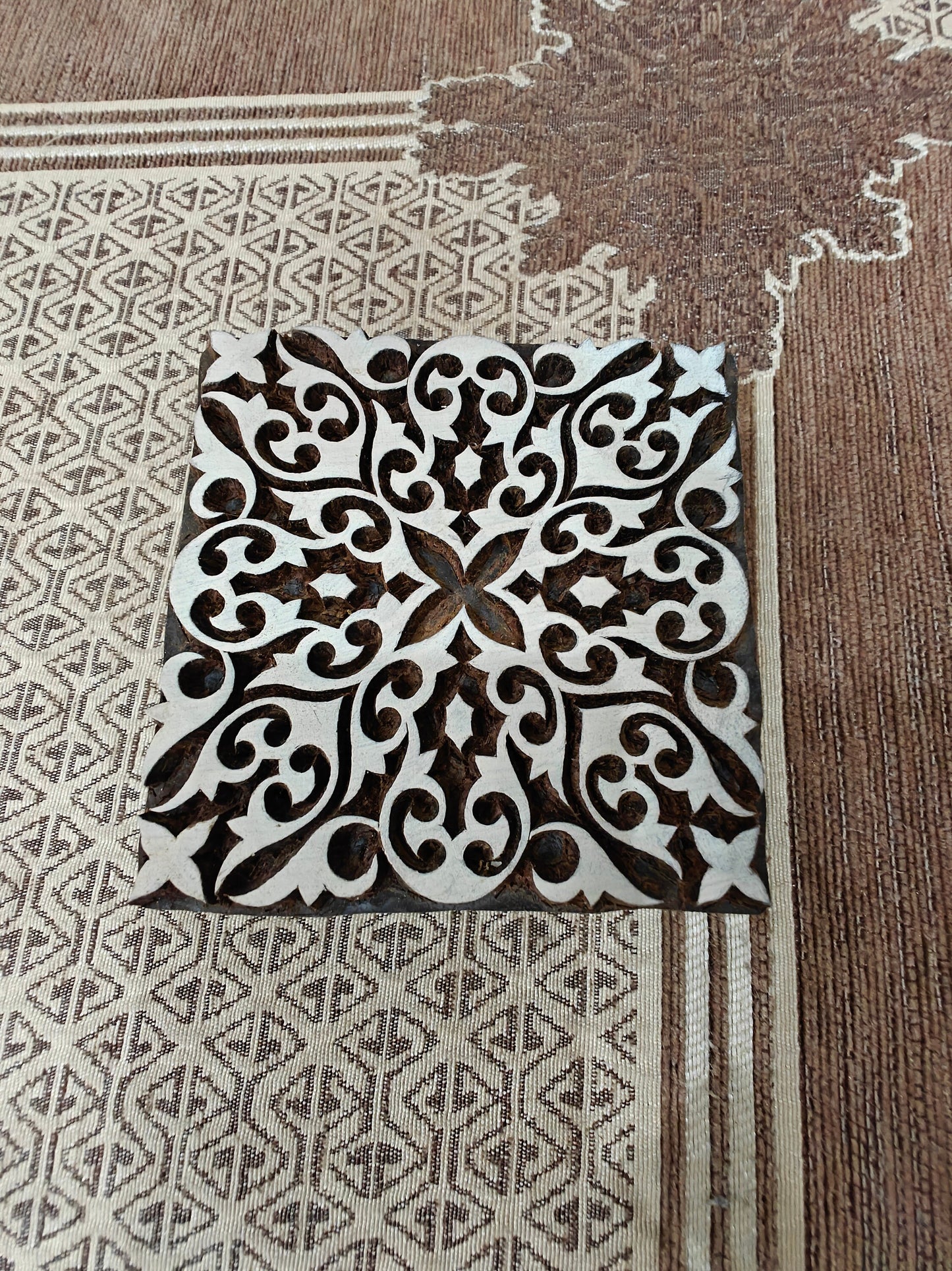 Tile 4 pottery stamp ceramic mold scrapbooking tjap batik printing floral carved stamps.