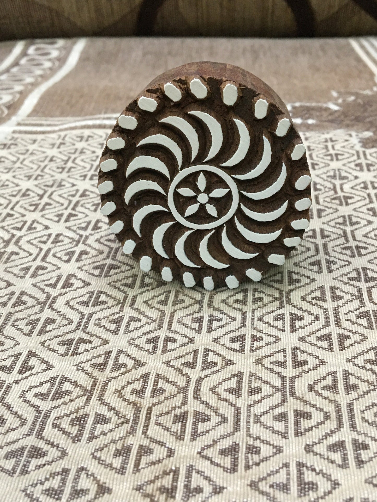 Dotty Swirl's Mandala, Round Hand Carved Indian Wooden Stamp , Wood Block for Textile Fabric Stamping Henna Pottery DIY