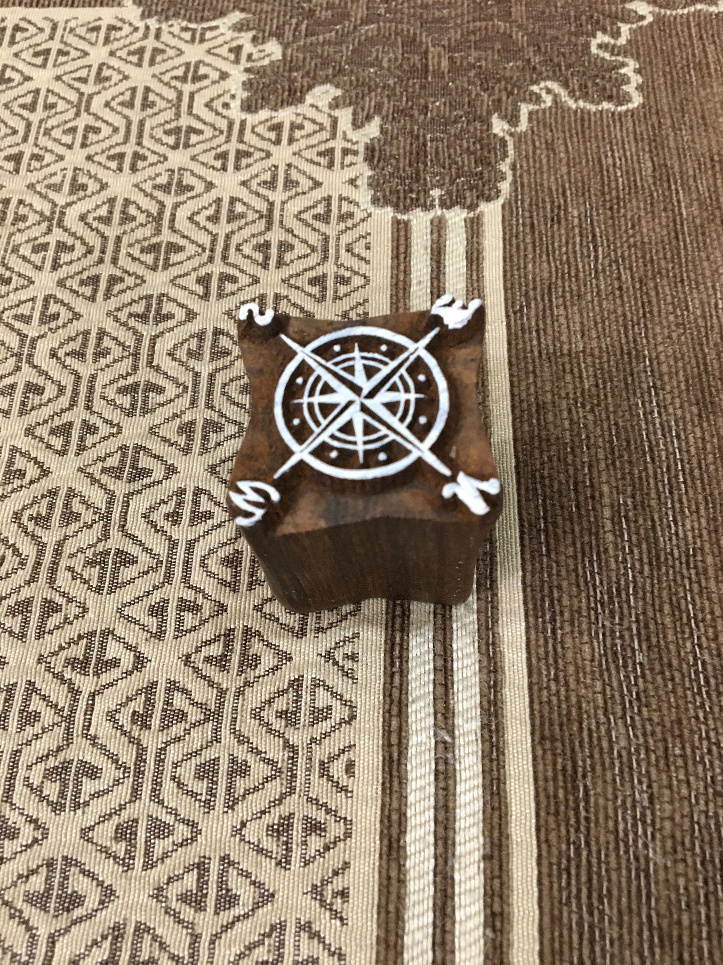 Compass Swooden stamps pottery stamp ceramic mold scrapbooking Tjaps batik printing floral carved stamps.