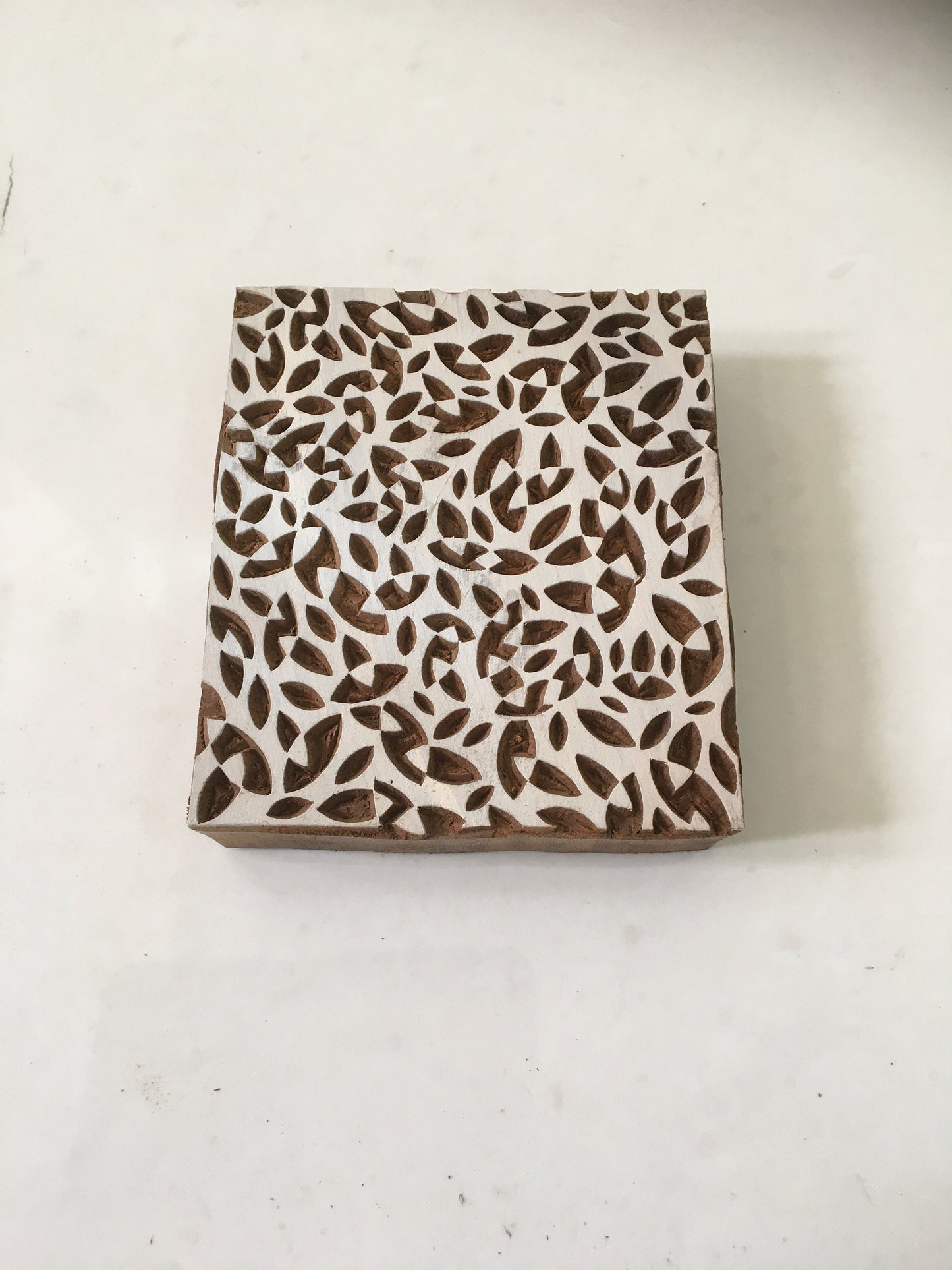 Leafy repeat pattern Indian Artistic Handicraft Items Wooden Printing Block, Moroccan Tile Stamp, large block fabric printing , Clay Stamp
