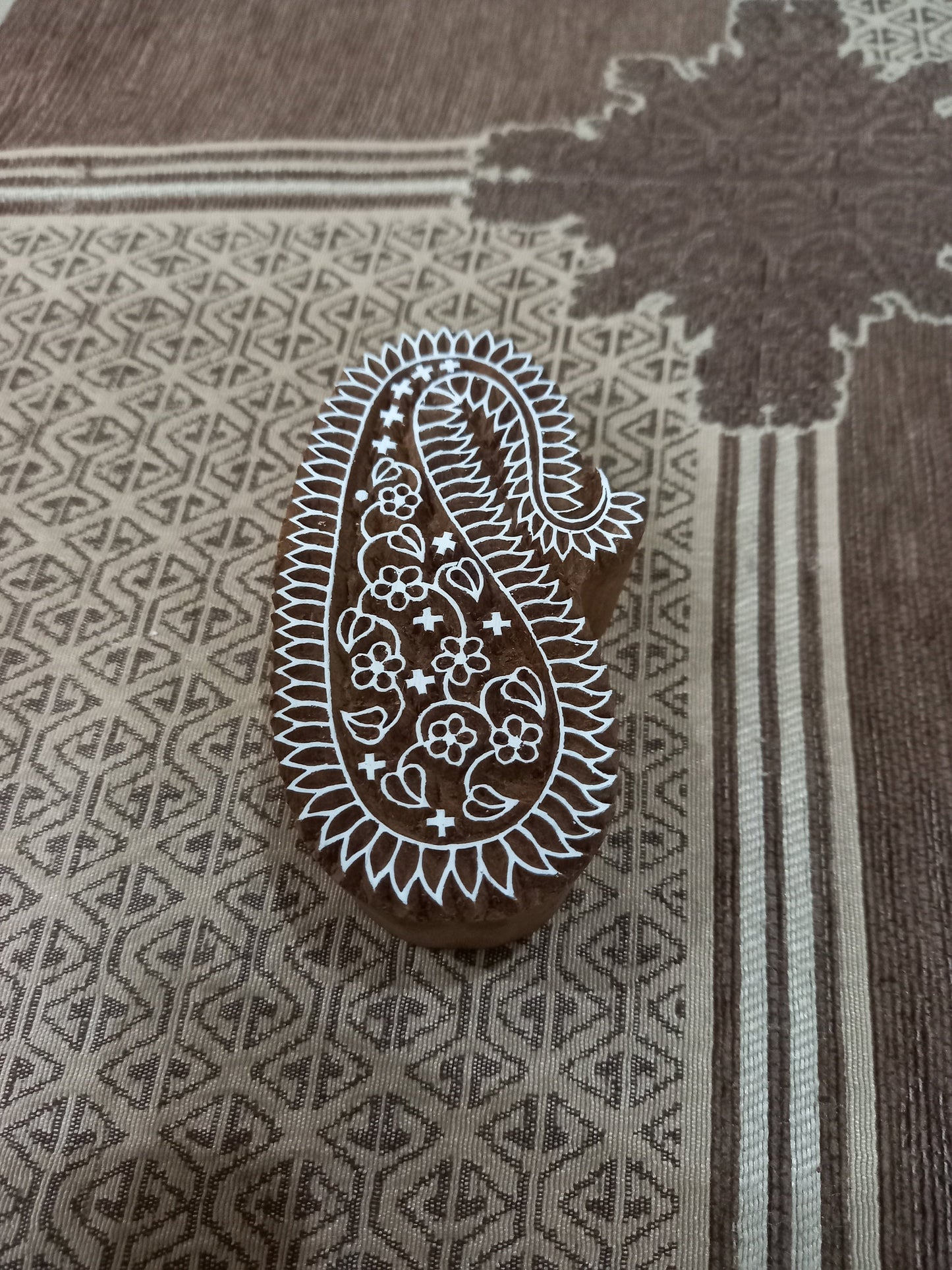 Detailed Paisley ,pottery stamp ceramic mold scrapbooking tjap batik printing floral carved stamps.