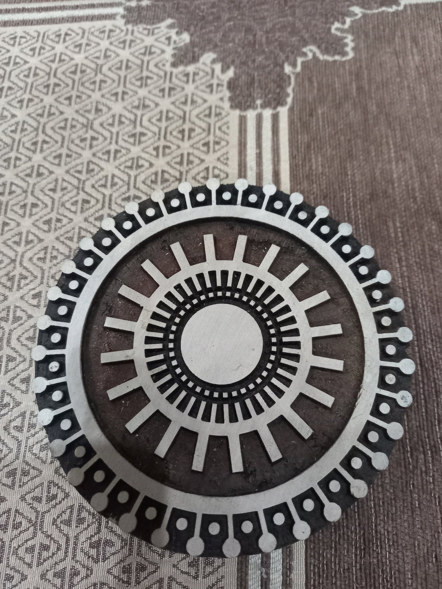 A Mandala design Block , Round Hand Carved Indian Wooden Stamp , Wood Block for Textile Fabric Stamping Henna Pottery DIY