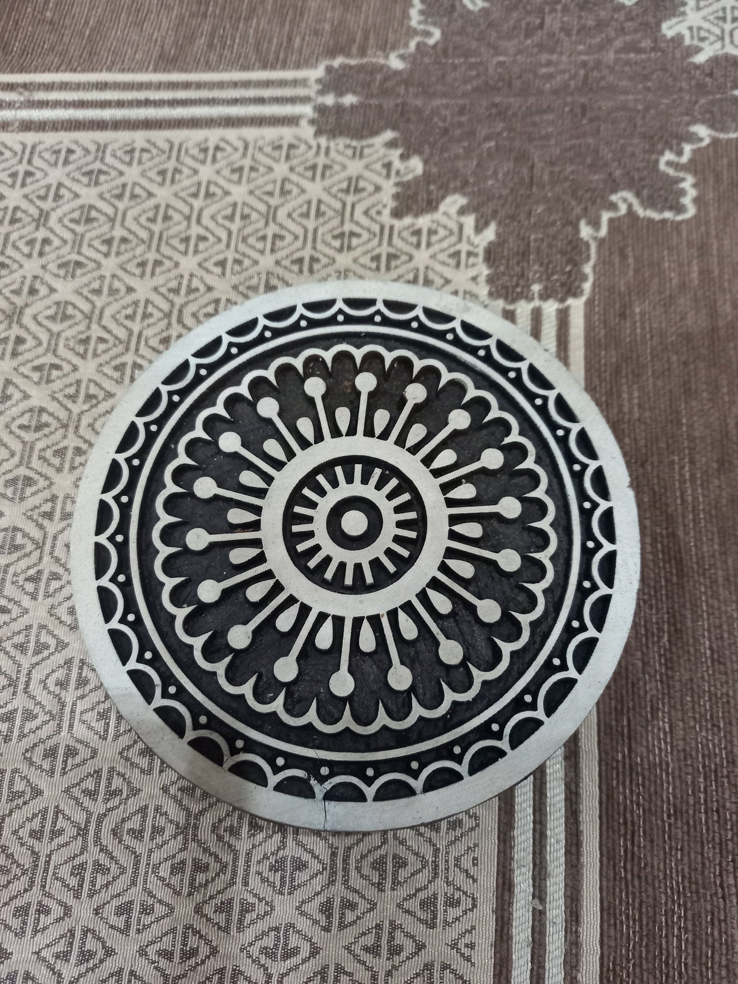 A Mandala Block ,Round Hand Carved Indian Wooden Stamp , Wood Block for Textile Fabric Stamping Henna Pottery DIY