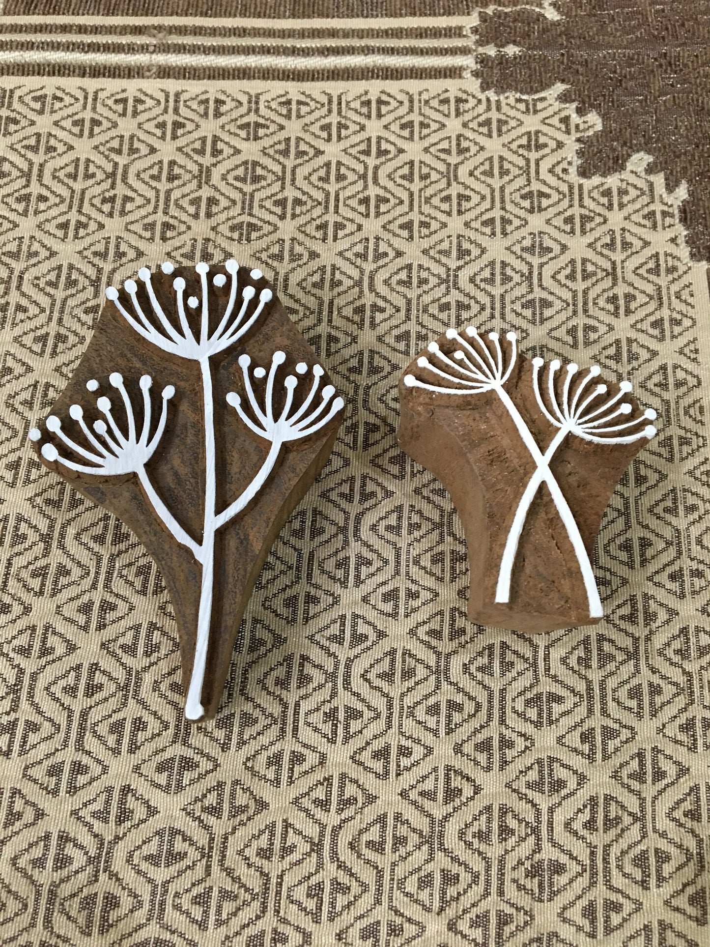 Allium Seed heads pottery stamp ceramic mold scrapbooking tjap batik printing floral carved stamps.