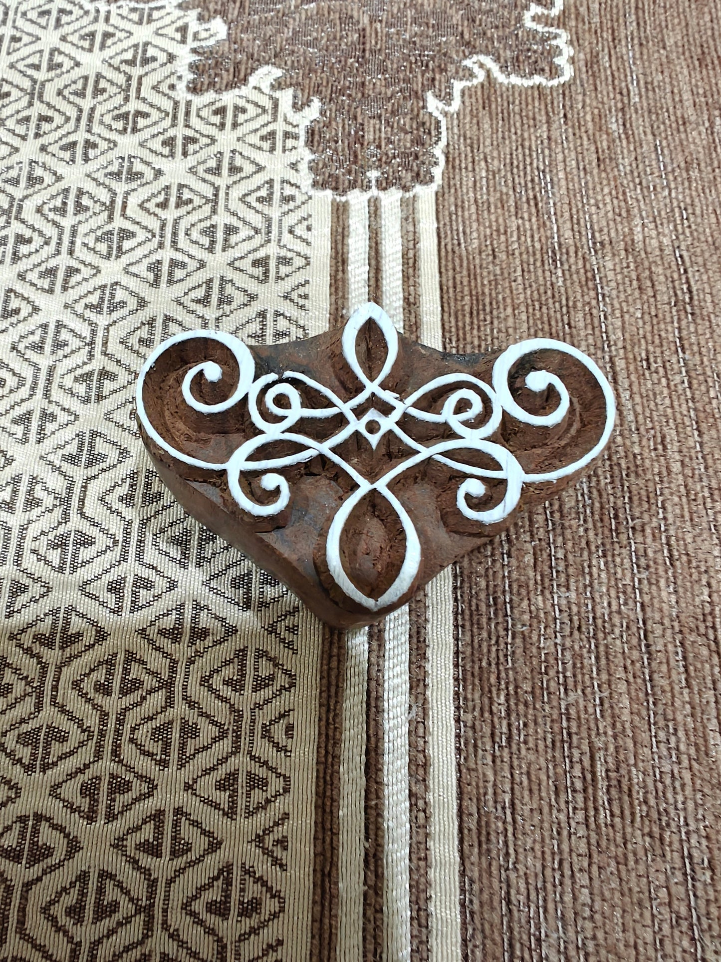 Curly Corner pottery stamp ceramic mold scrapbooking tjap batik printing floral carved stamps.