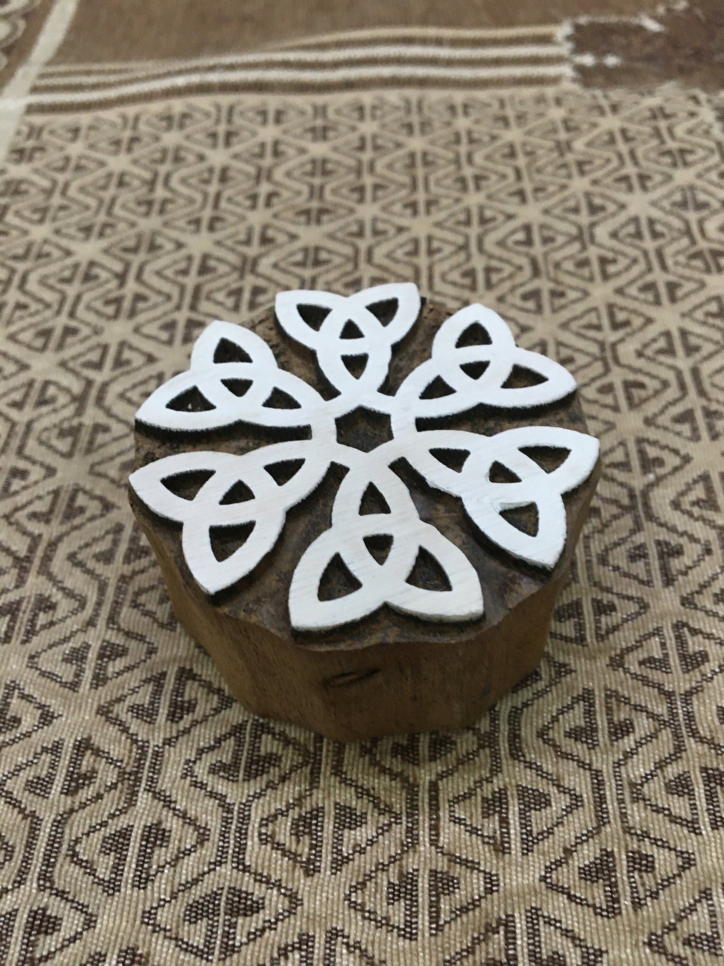 Celtic Knot Circle, hand carved Indian wood printing block; textile stamp; pottery stamp,