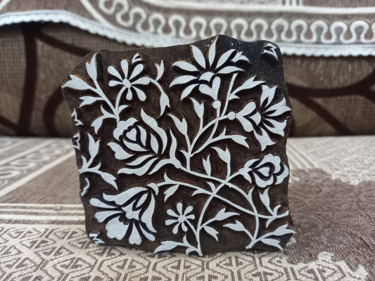 A Curly & Curvy Repeat Pattern Block 014 ,pottery stamp ceramic mold scrapbooking tjap batik printing floral carved stamps.