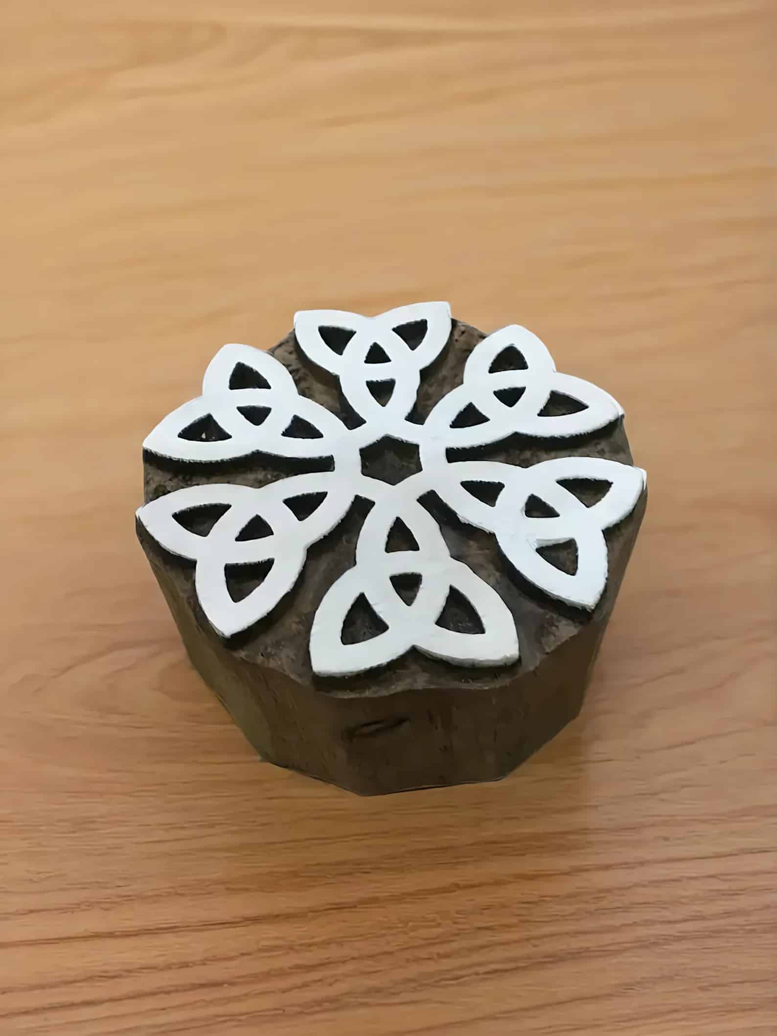Celtic Knot Circle, hand carved Indian wood printing block; textile stamp; pottery stamp. image 0