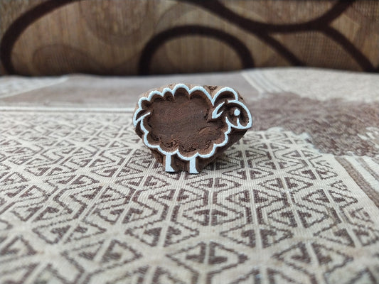 A sheep pottery stamp ceramic mold scrapbooking tjap batik printing floral carved stamps.