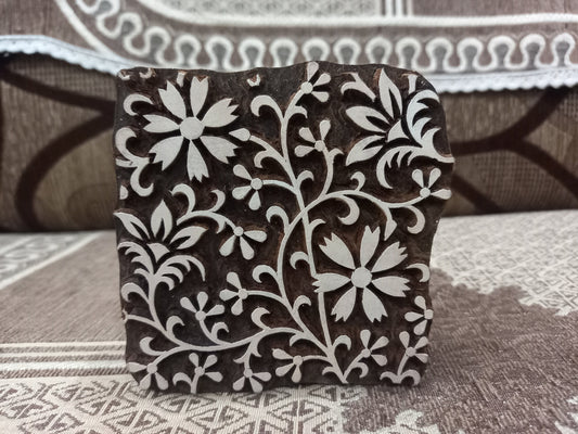 A Curly & Curvy Repeat Pattern Block 013 ,pottery stamp ceramic mold scrapbooking tjap batik printing floral carved stamps.
