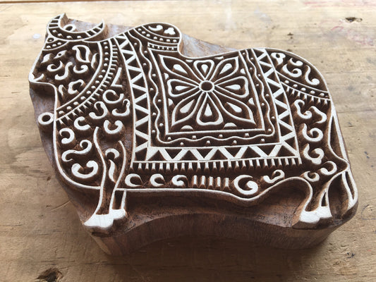 Decorated Bull  Indian Artistic Handicraft Items Wooden Printing Block,Tjaps,Batik stamps,pottery stamps,clay stamps,Indian wooden stamps